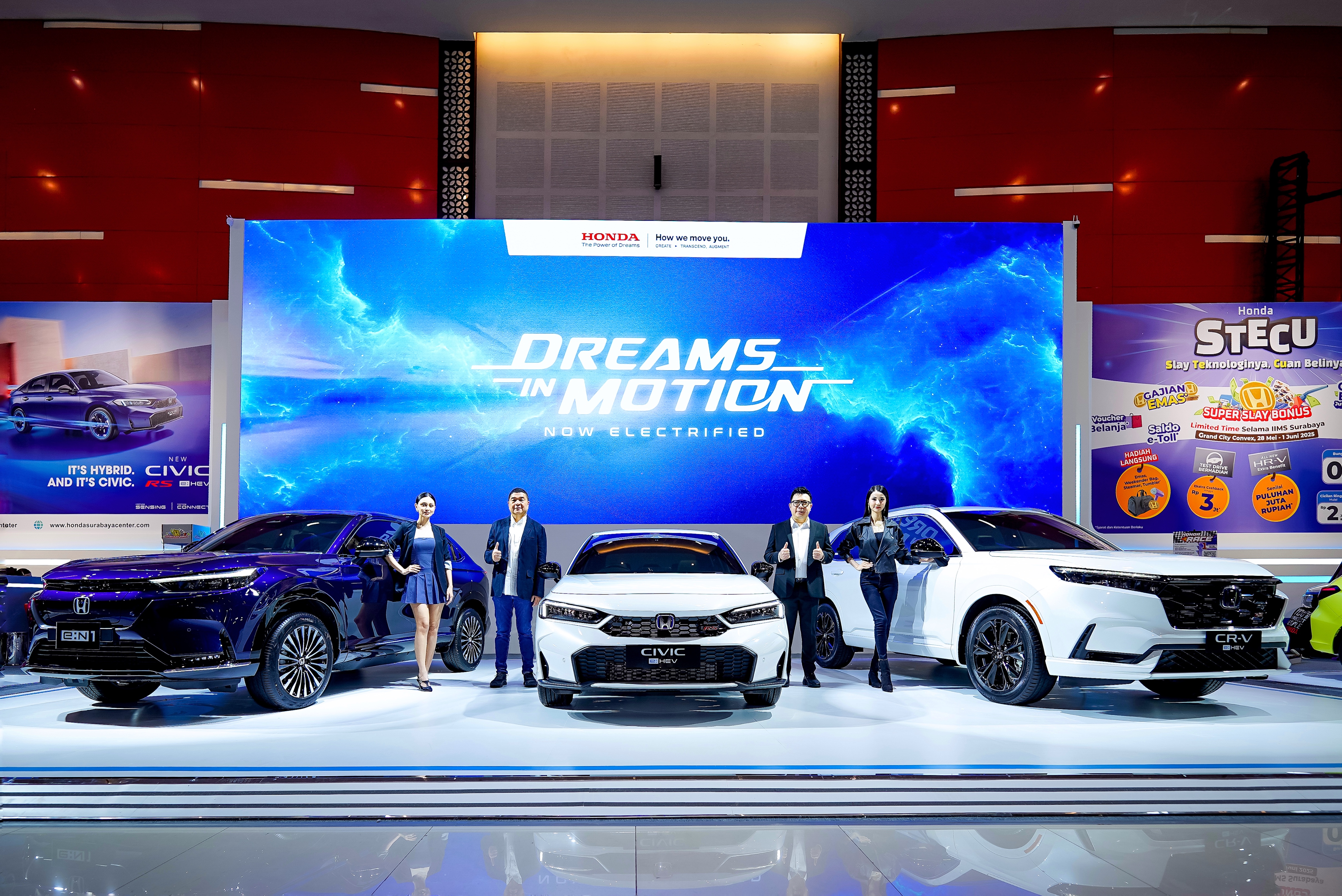 Ang Hoey Ting, President Director Honda Surabaya Center & Wendy Miharja, Director Honda Surabaya Center